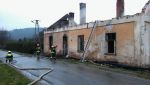  Pożar domu mieszkalnego  w m. Wołodź foto: st.kpt. Bogdan Biedka